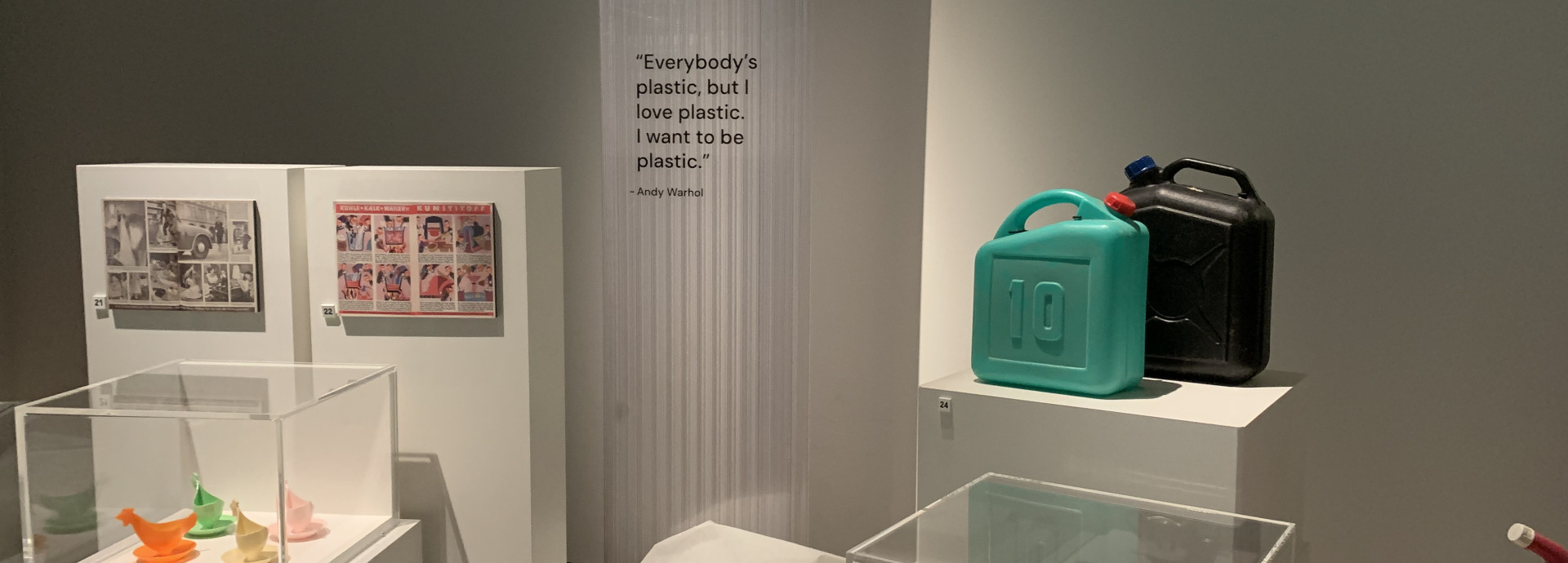 exhibition of plastic articles