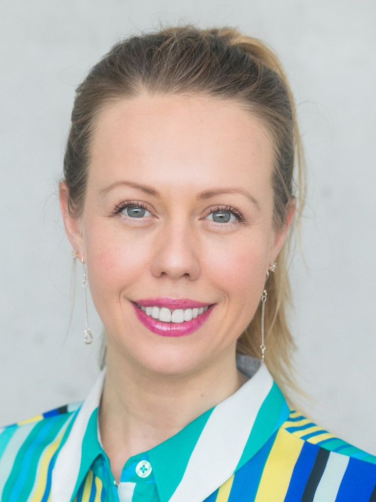 Image of Dr. Ashley Sanders, who is a junior group leader at Max Delbrück Center.