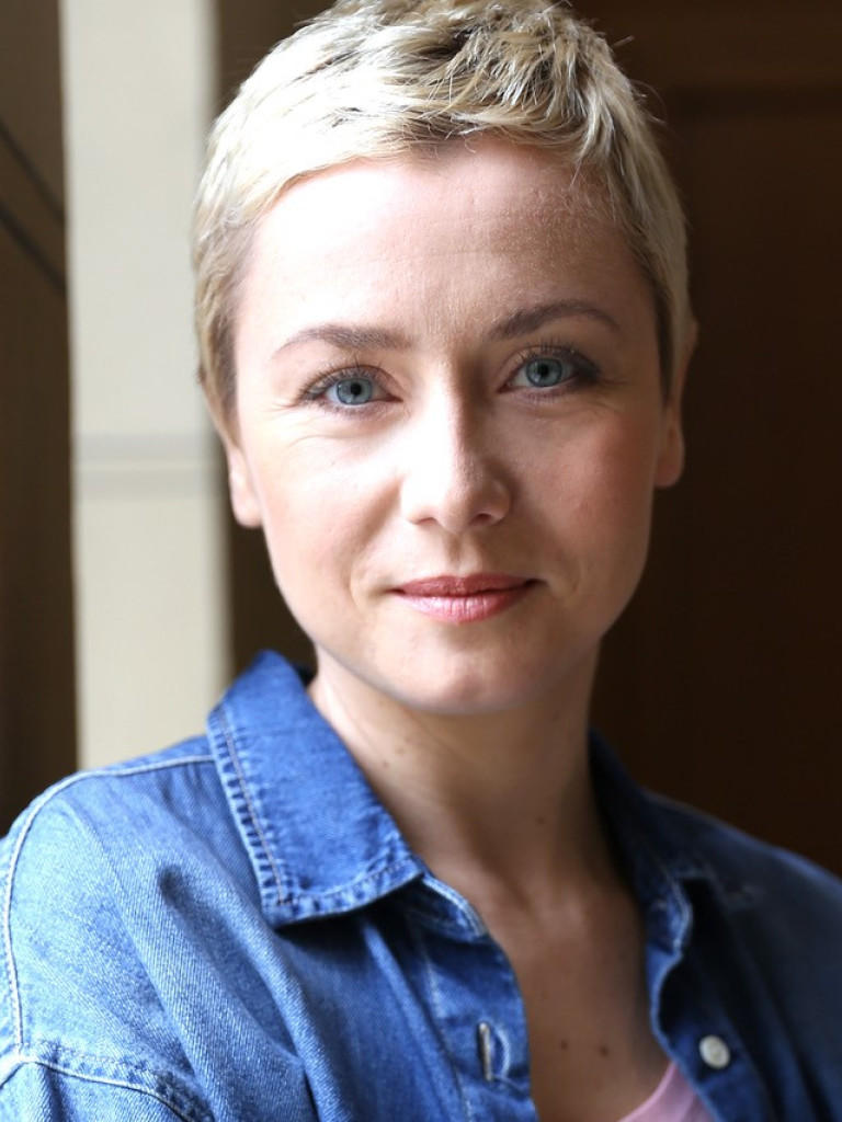 Moderatorin Sarah Oswald