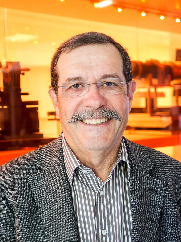 Profile picture of Alain Aspect