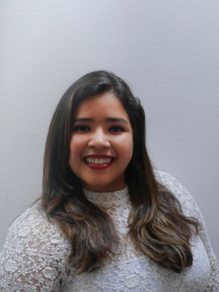 Portrait of Sara Valequez