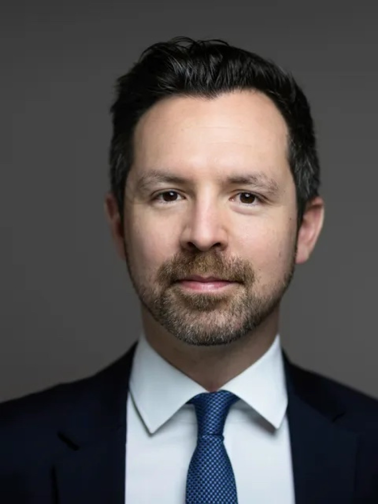 Portrait Dr. Severin Fischer