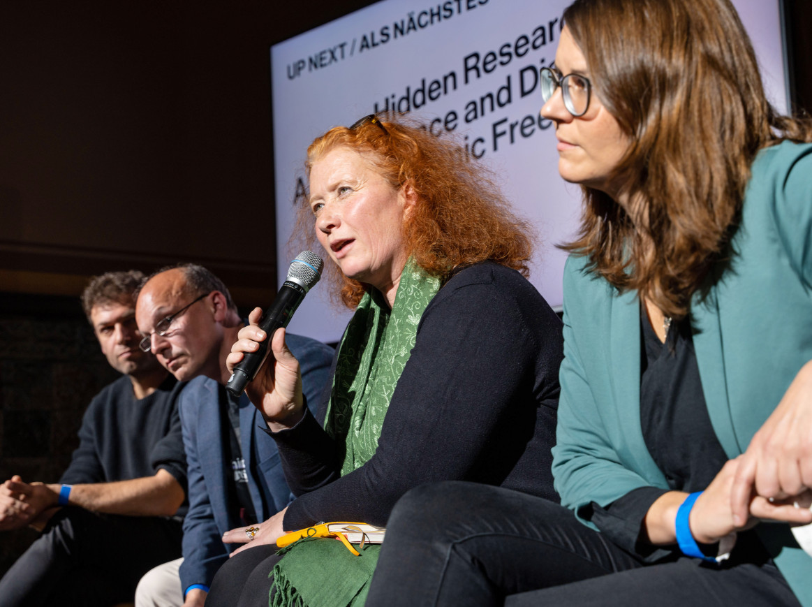 four speaker talking discussing the freedom of scientists at the Berlin Science Week CAMPUS