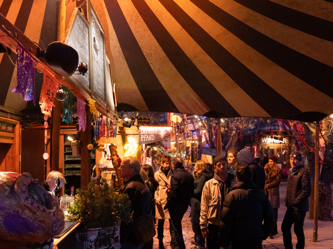 Bar under the large sail roof at Holzmarkt 25 as part of the Science & Culture FORUM